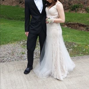 Mac Duggal!  Beautiful champagne, sparkle!  size 6